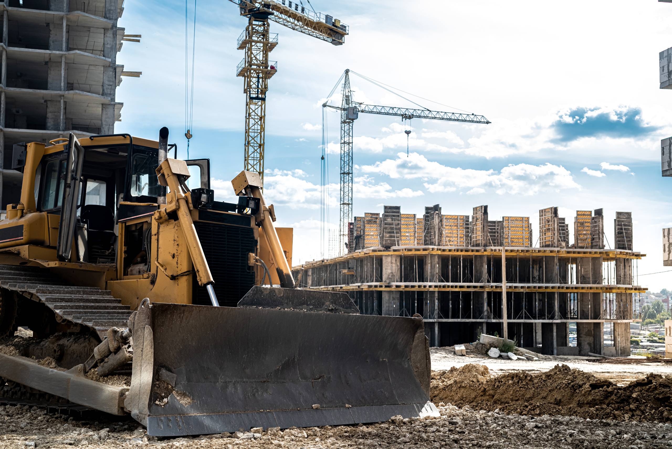 Construction cranes